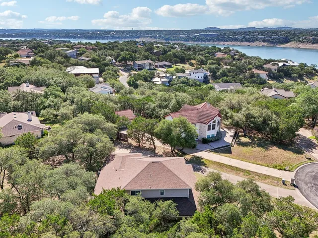 $579,900 | 600 Augusta Circle, Point Venture, TX 78645