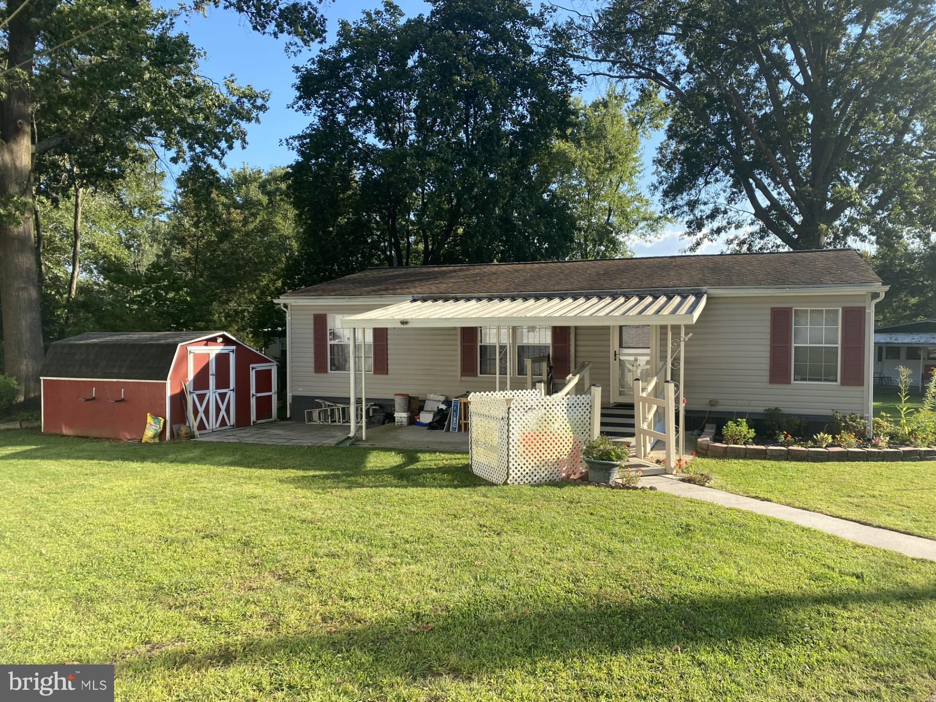 36 Terrace Drive Spring City, PA 19475 - Photo 5 of 14 Nice size yard!