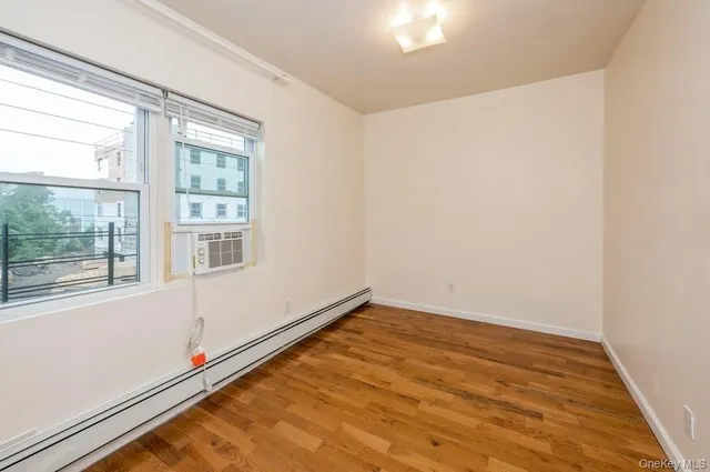 $2,400 | 84 Ravine Avenue, Yonkers, NY 10701