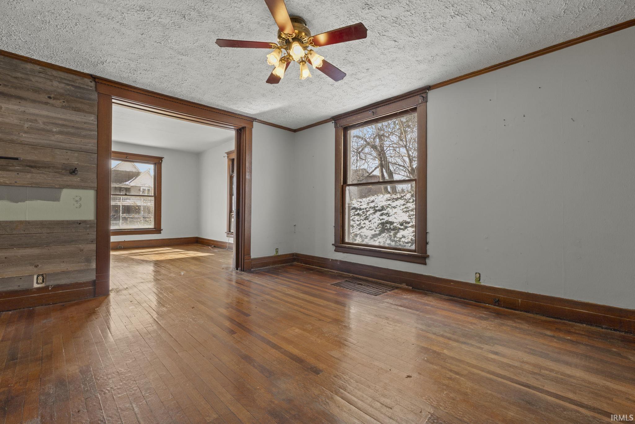 608 West 3rd Street Marion, IN 46952 - Photo 7 of 31