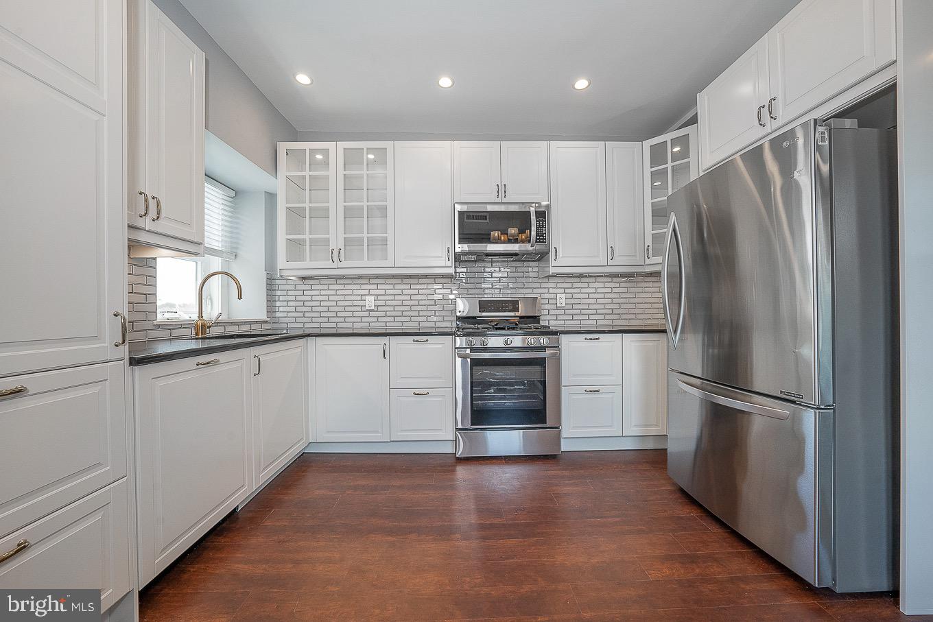 7350 Ridge Avenue, Unit 2 Philadelphia, PA 19128 - Photo 11 of 68