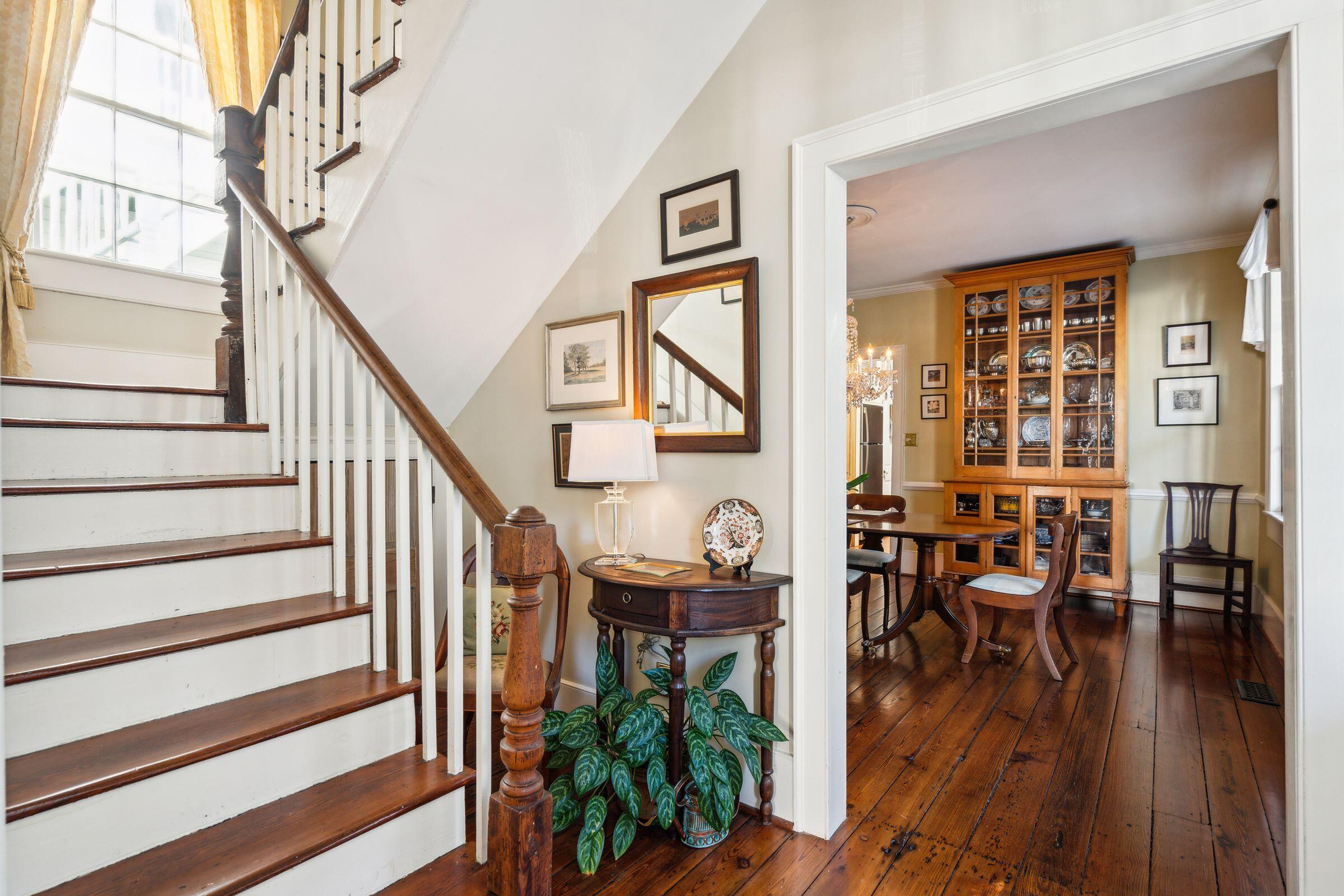 26 Gadsden Street Charleston, SC 29401 - Photo 13 of 67 11