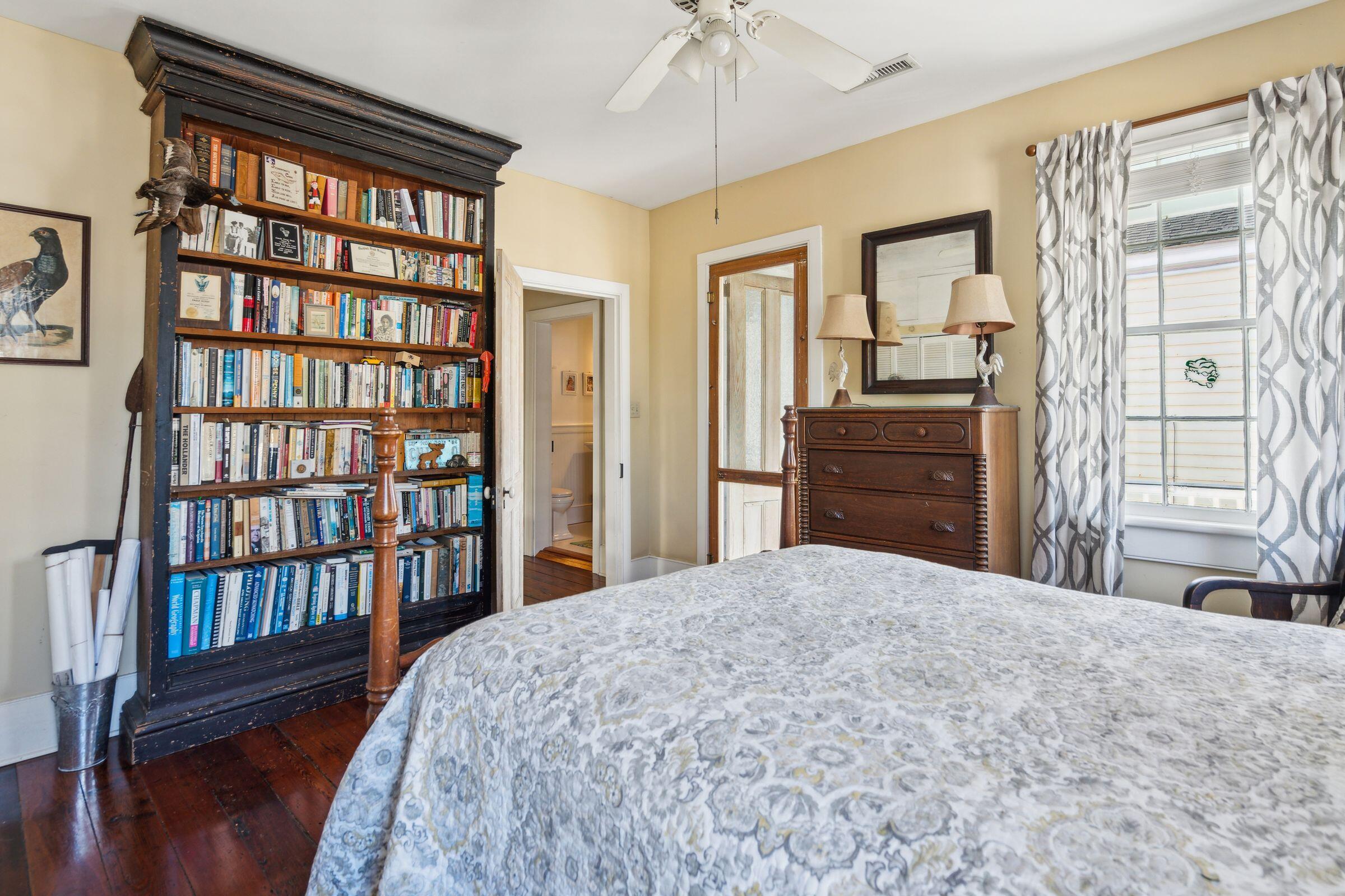26 Gadsden Street Charleston, SC 29401 - Photo 46 of 67 44