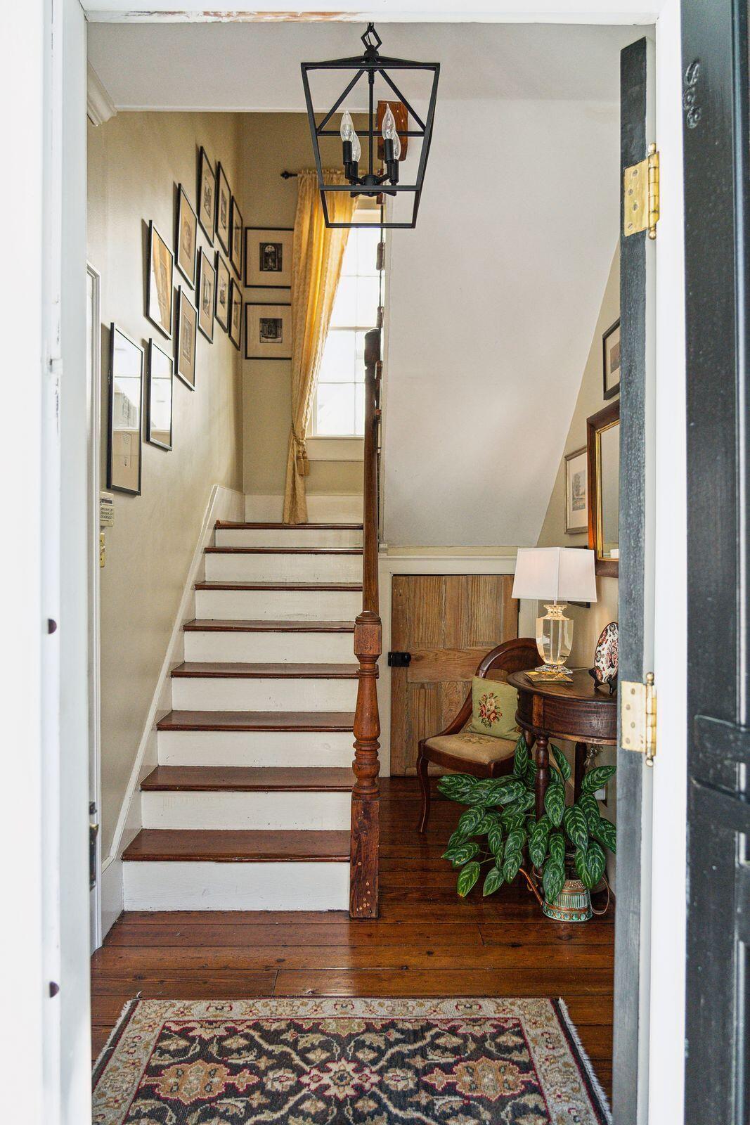 26 Gadsden Street Charleston, SC 29401 - Photo 8 of 67 6