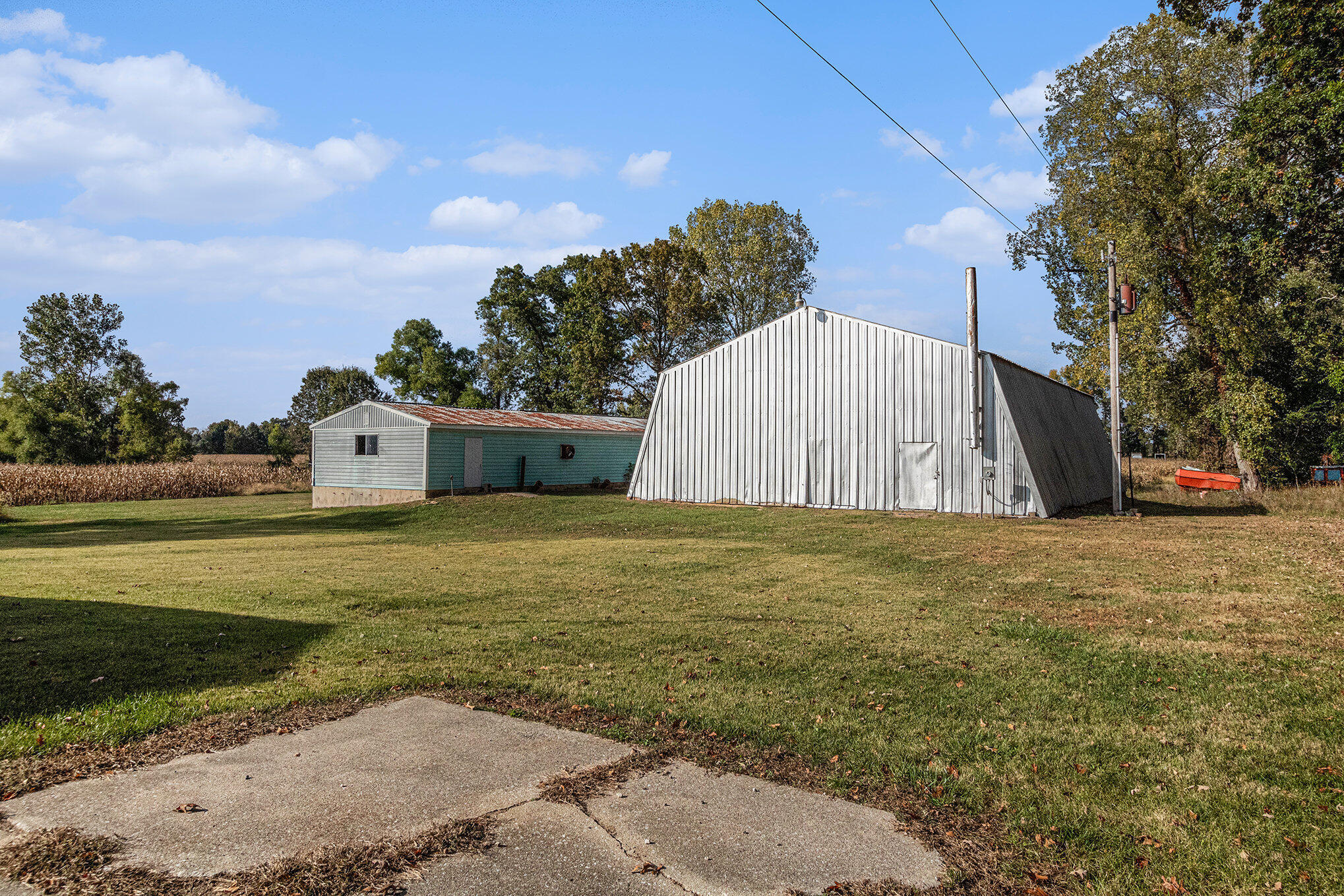 4935 Curran Road Buchanan, MI 49107 - Photo 15 of 16 016_img_1162_980