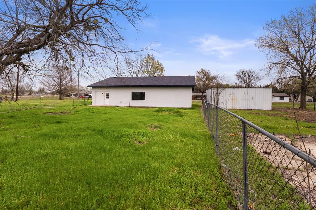 12683 Fm 2728 Terrell, TX 75161 - Photo 30 of 35