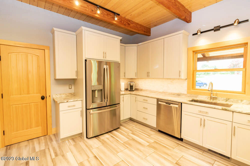 207 Sinclair Rd-6