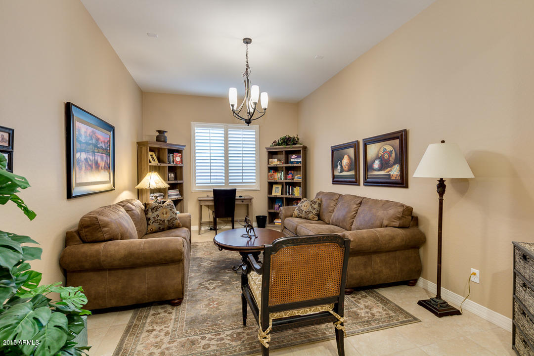 15770 West Coronado Road Goodyear, AZ 85395 - Photo 27 of 50 Separate Office / Den