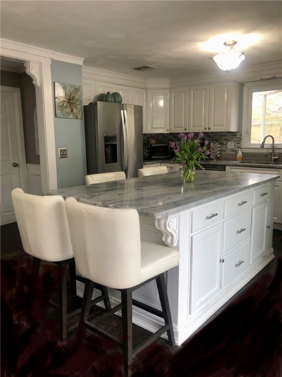 237 Ridge Road Smithfield, RI 02917 - Photo 5 of 19