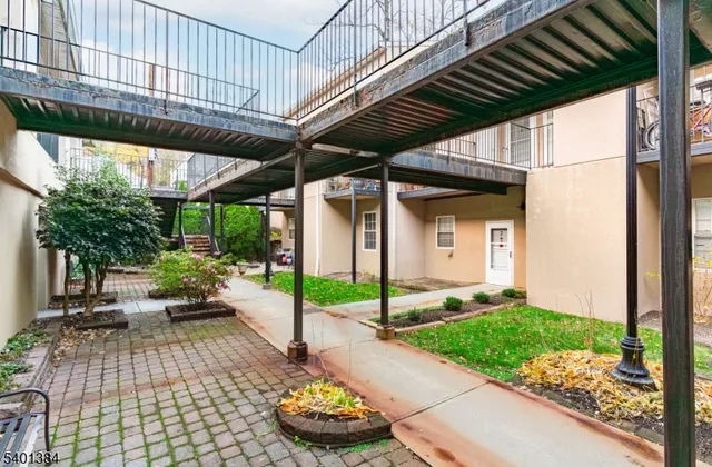 $550,000 | 17 Church Street, Unit 6, South Orange, NJ 07079