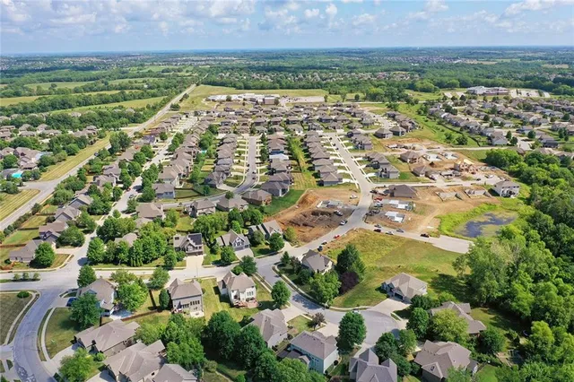 $552,780 | 3722 Northeast 90th Terrace, Kansas City, MO 64156