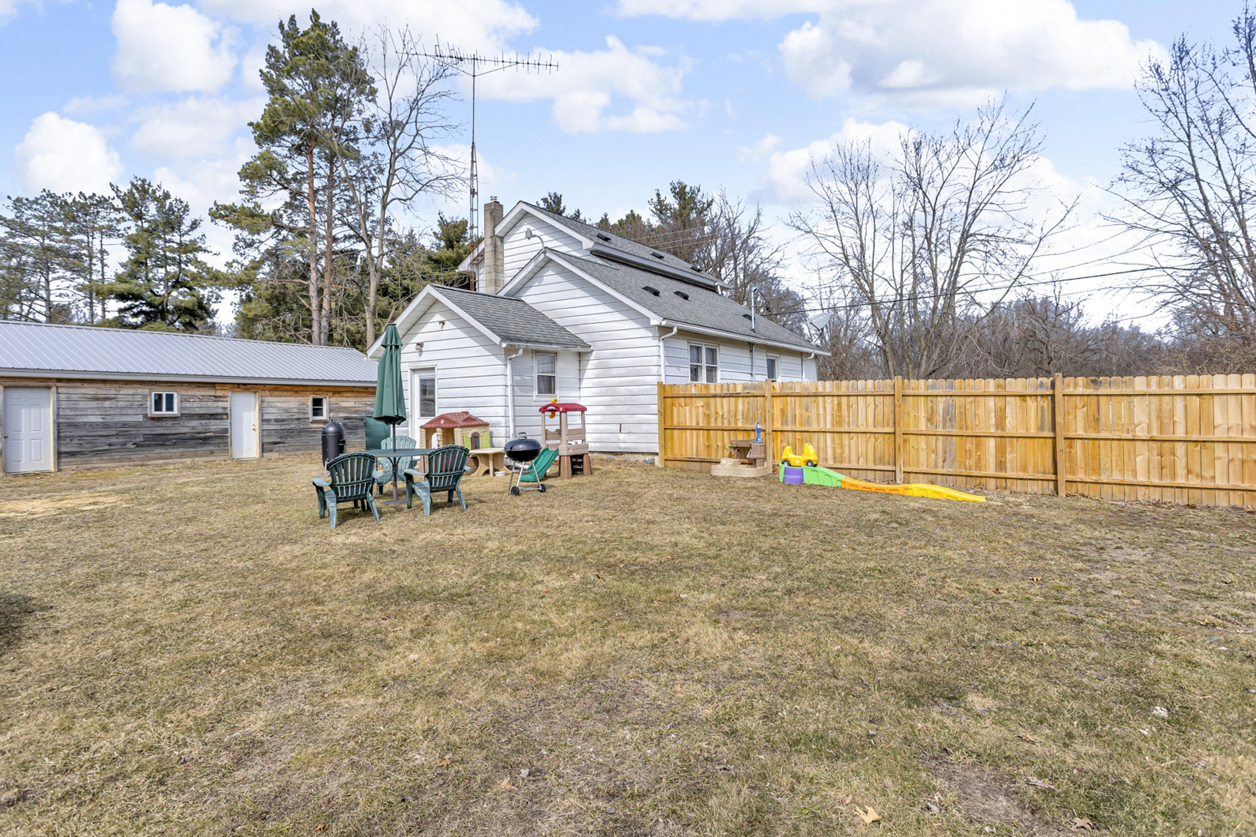 901 Napoleon Road Michigan Center, MI 49254 - Photo 32 of 37 36_901 napoleon michigan center 49254 -
