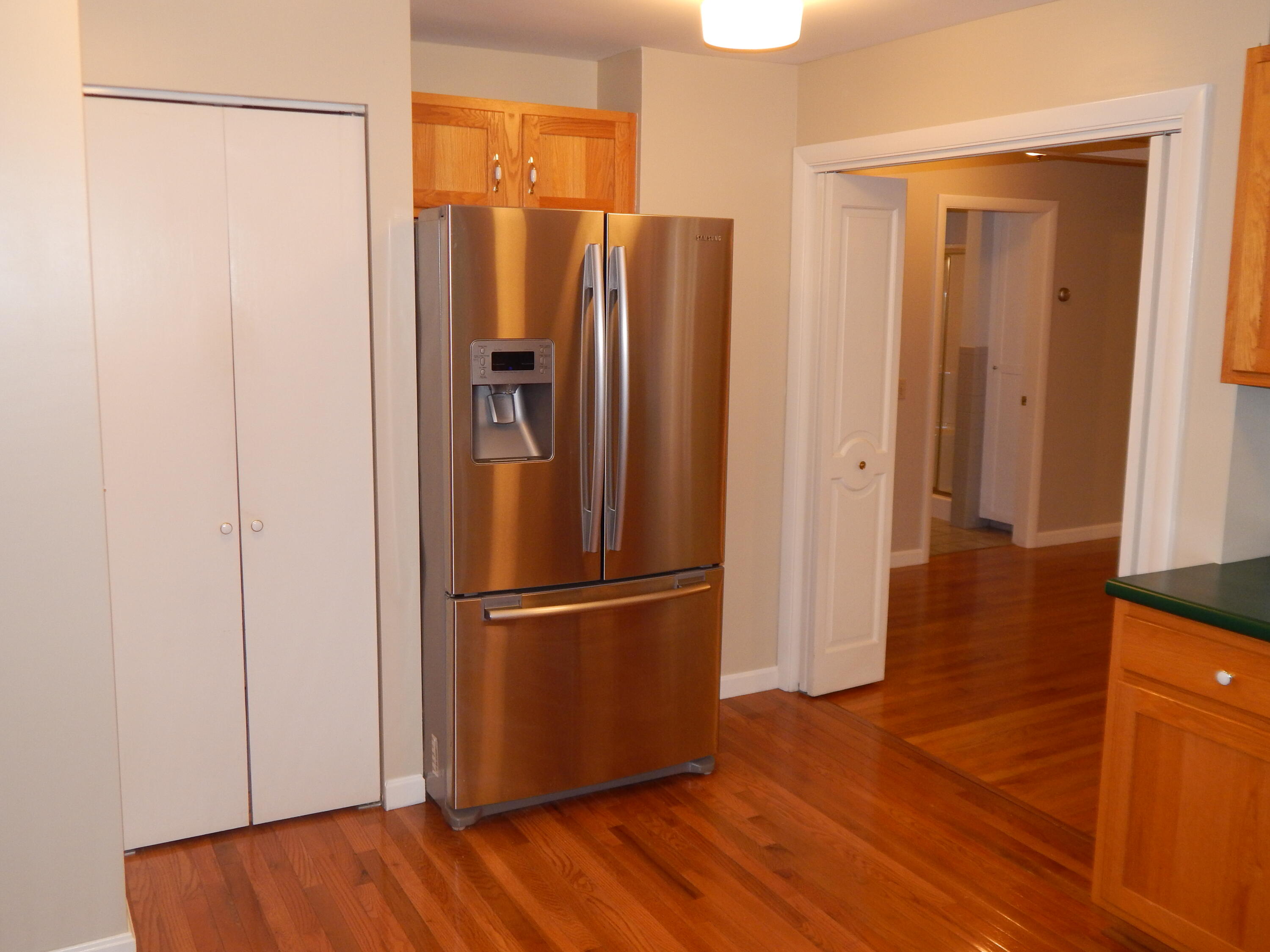 237 Clyde Road Bangor, ME 04401 - Photo 9 of 29 026