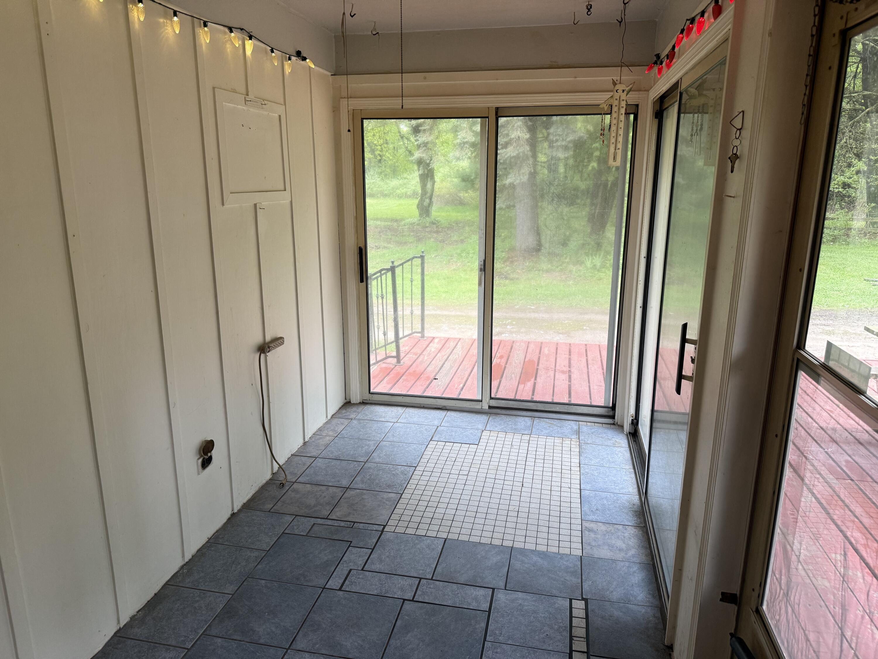 6411 Custer Road Carsonville, MI 48419 - Photo 30 of 38 IMG_2462