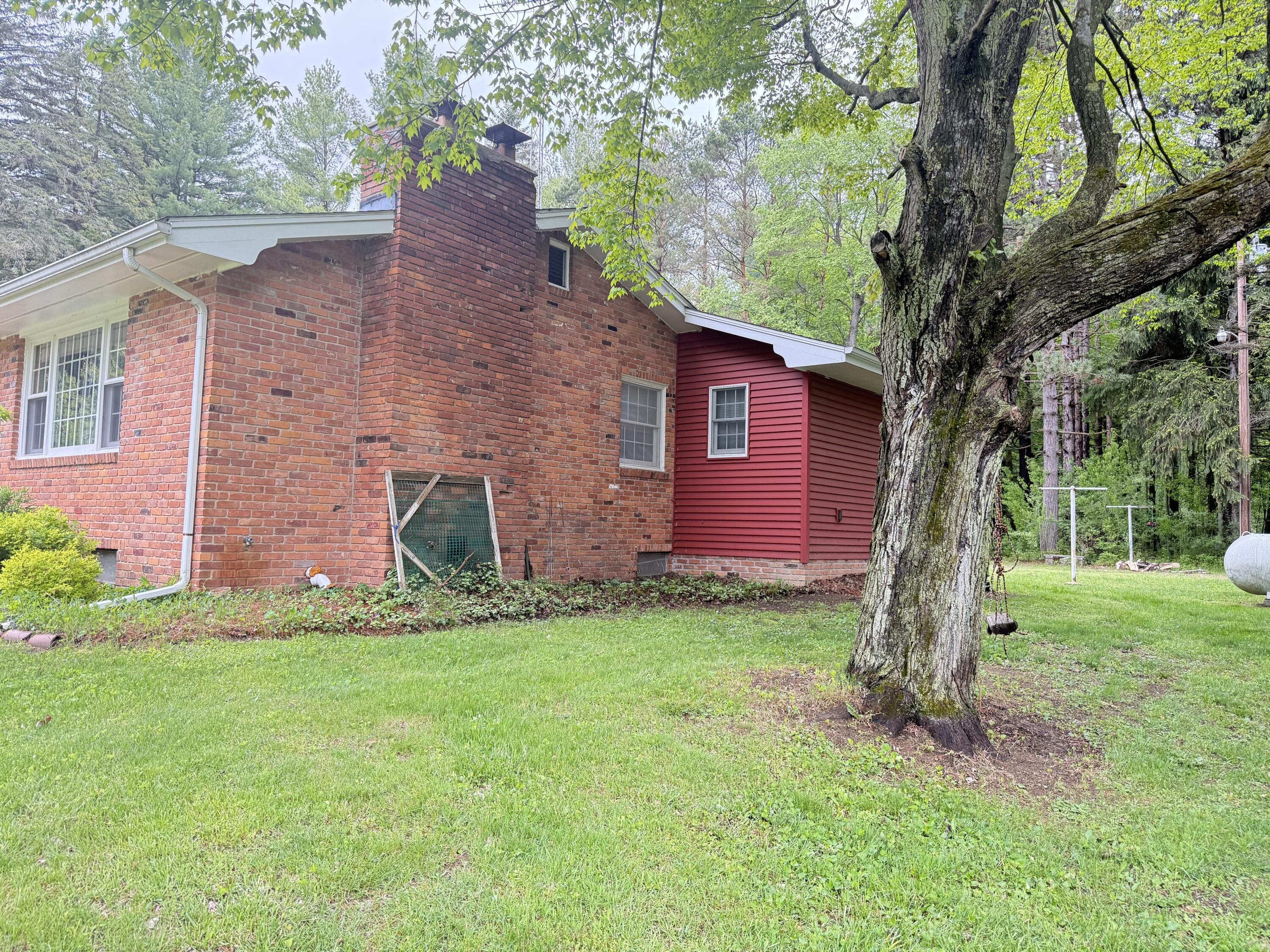 6411 Custer Road Carsonville, MI 48419 - Photo 7 of 38 IMG_2457