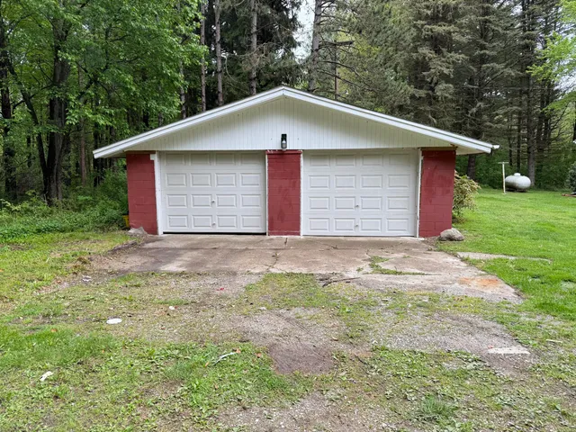 $329,900 | 6411 Custer Road, Carsonville, MI 48419