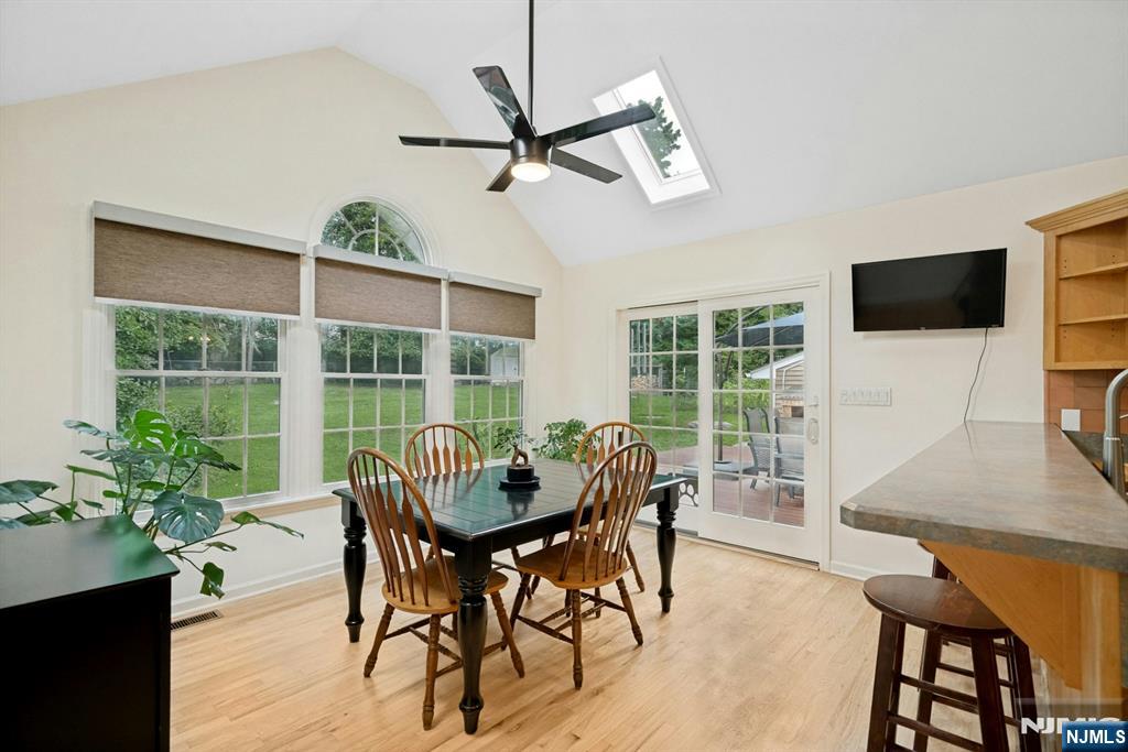 60 Sunnyside Road Mahwah, NJ 07430 - Photo 15 of 34 Gallery Image 15