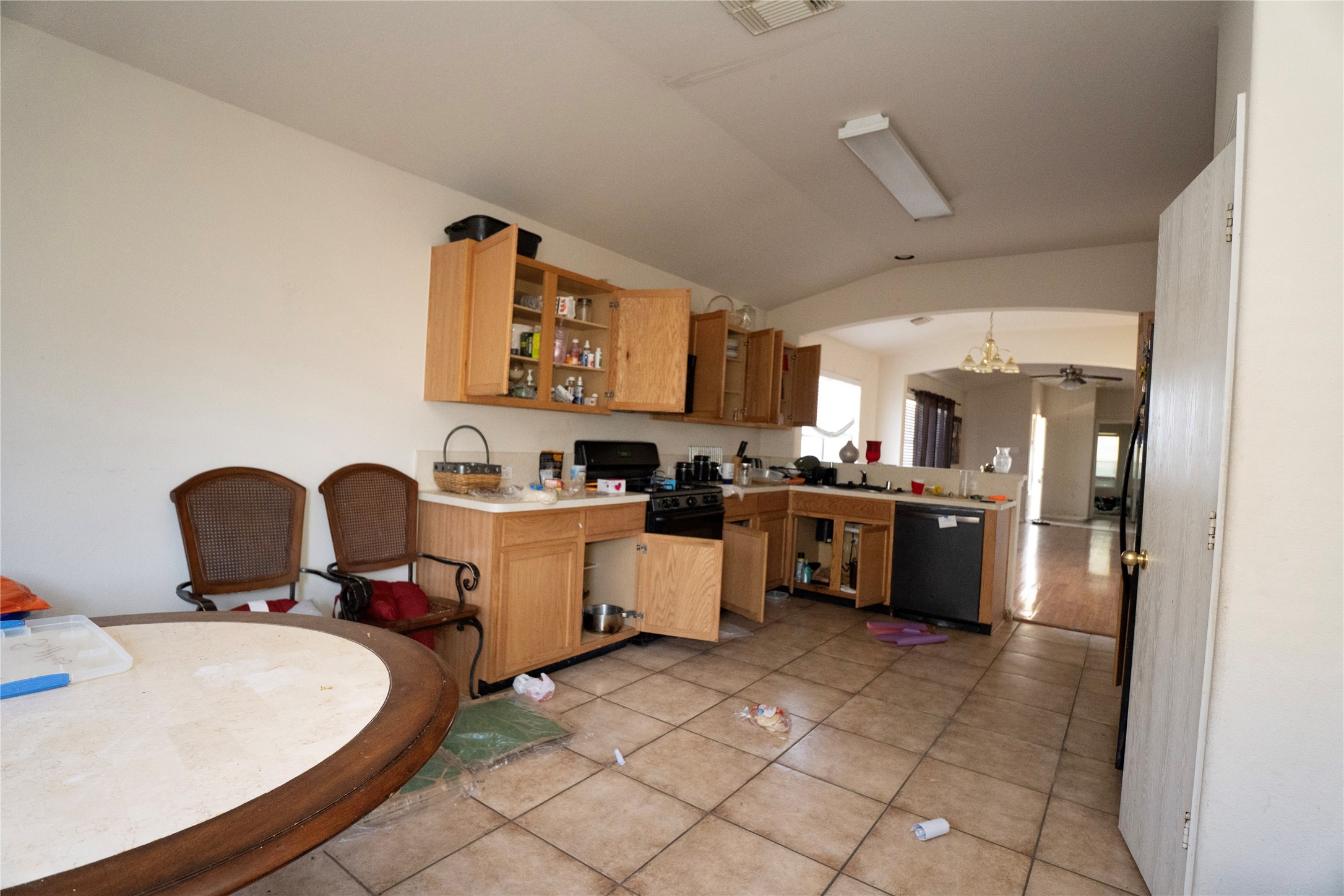 8202 Radial Court Rosharon, TX 77583 - Photo 16 of 32