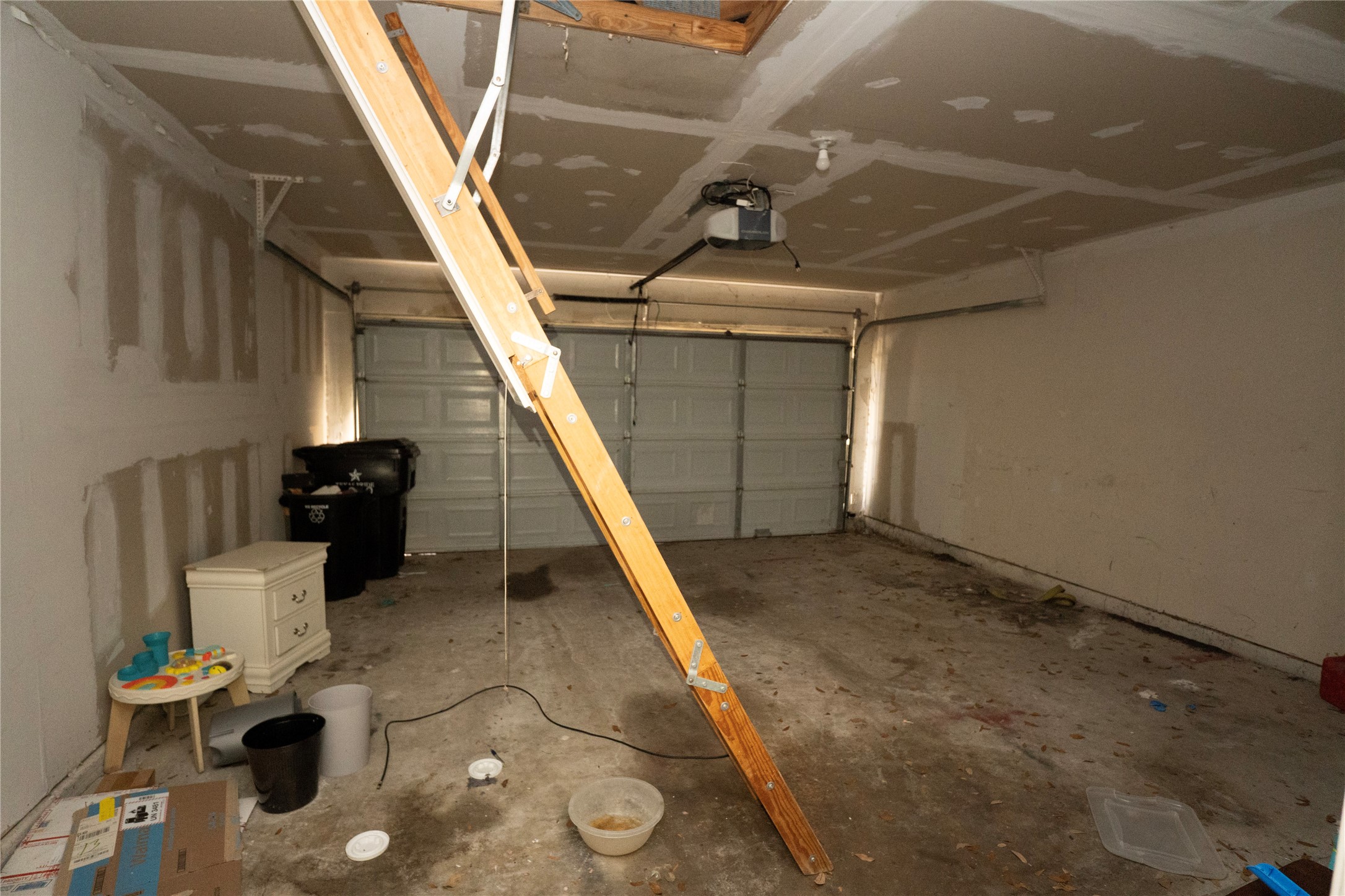 8202 Radial Court Rosharon, TX 77583 - Photo 24 of 32