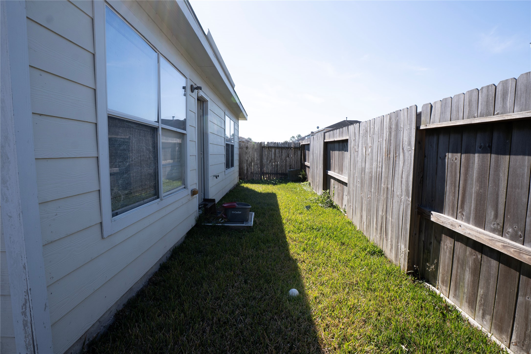 8202 Radial Court Rosharon, TX 77583 - Photo 28 of 32