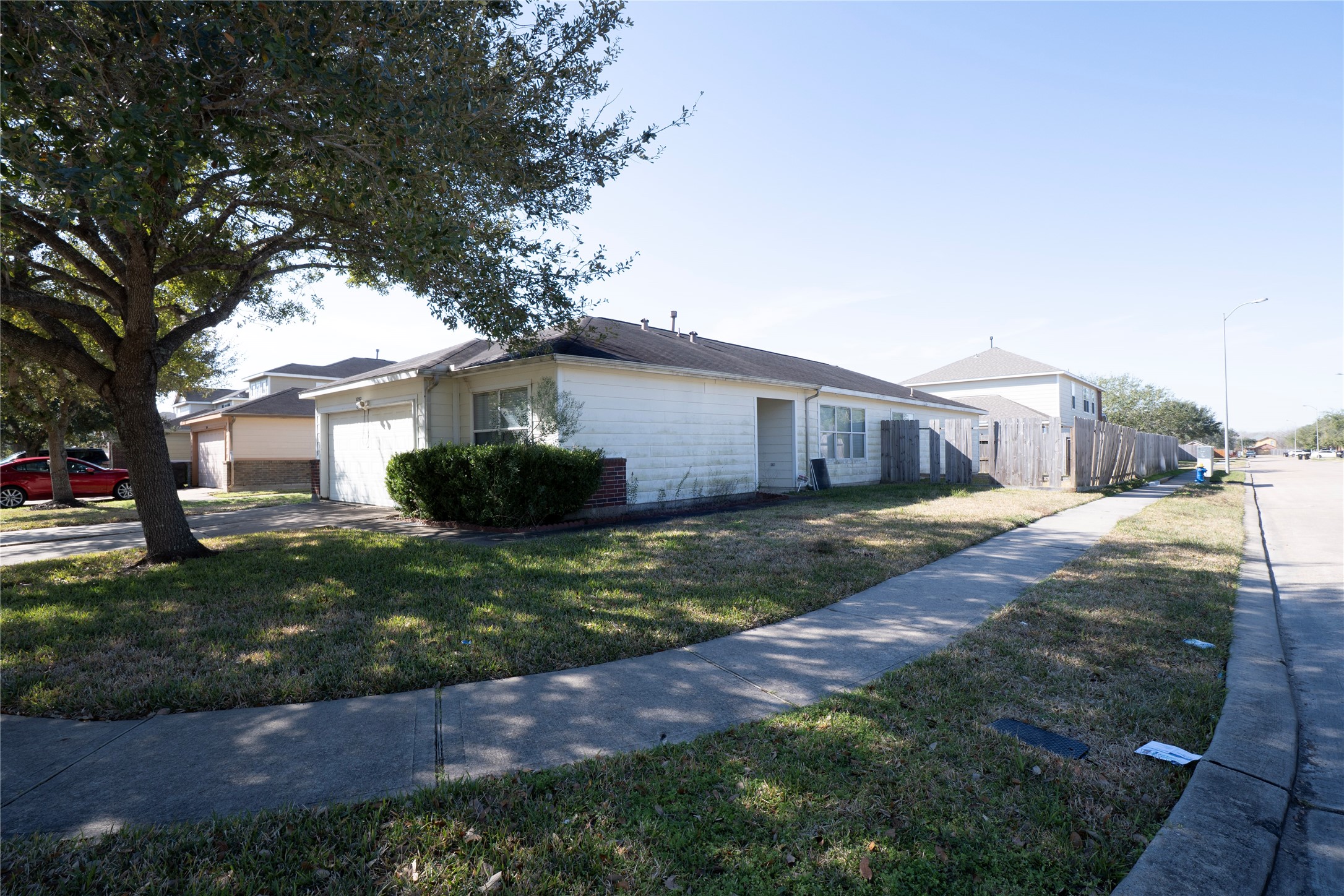 8202 Radial Court Rosharon, TX 77583 - Photo 30 of 32