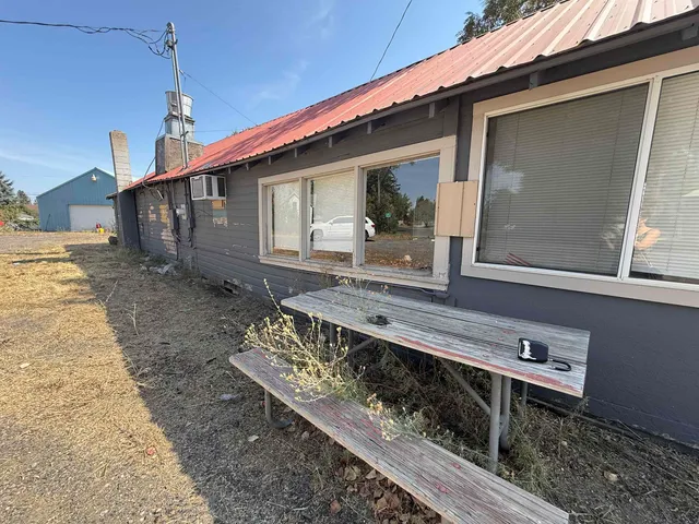 $325,000 | 711 East Lake Street, Medical Lake, WA 99022