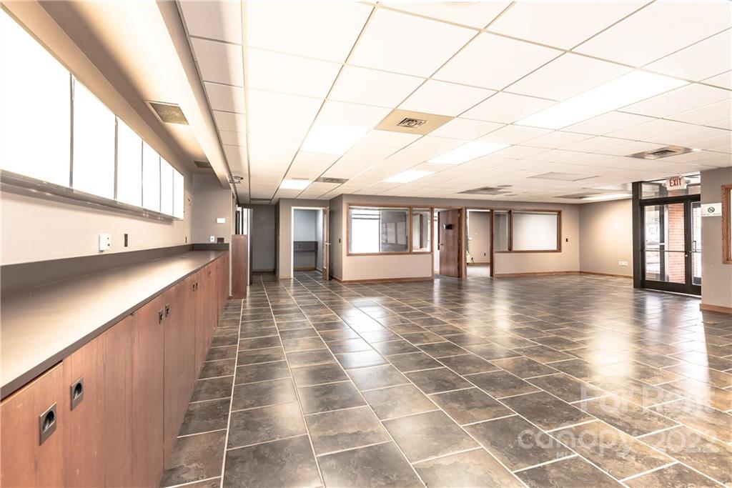 676 Morganton Boulevard Southwest Lenoir, NC 28645 - Photo 12 of 36