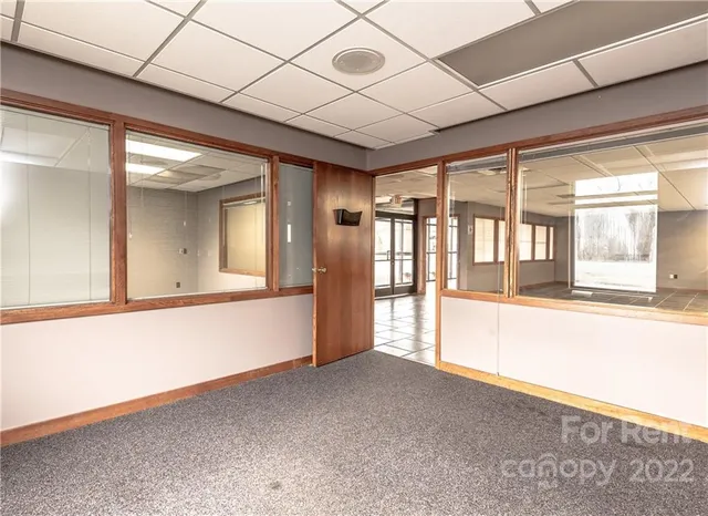 $3,500 | 676 Morganton Boulevard Southwest, Lenoir, NC 28645