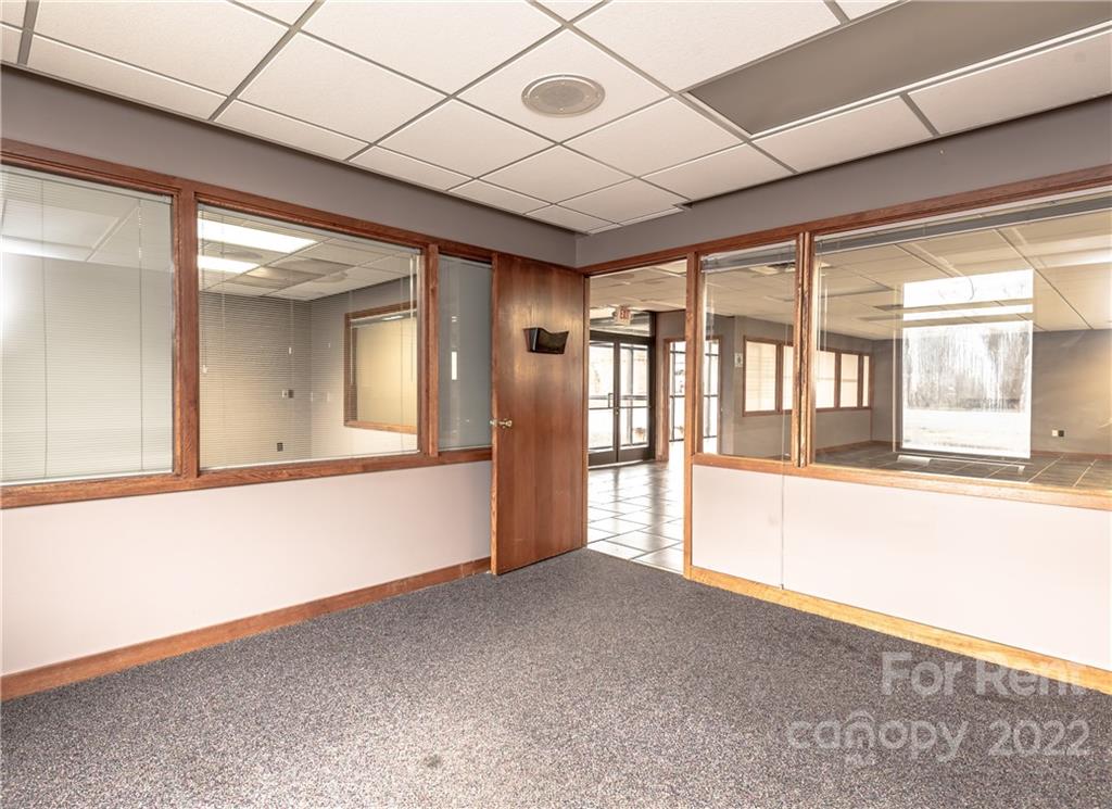 676 Morganton Boulevard Southwest Lenoir, NC 28645 - Photo 14 of 36