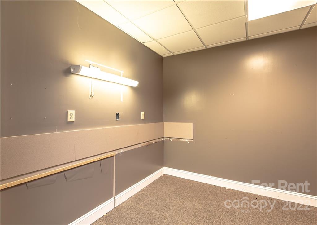 676 Morganton Boulevard Southwest Lenoir, NC 28645 - Photo 21 of 36