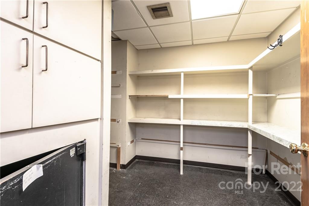 676 Morganton Boulevard Southwest Lenoir, NC 28645 - Photo 26 of 36