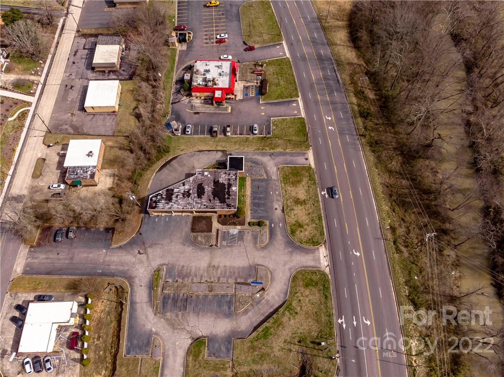 676 Morganton Boulevard Southwest Lenoir, NC 28645 - Photo 29 of 36