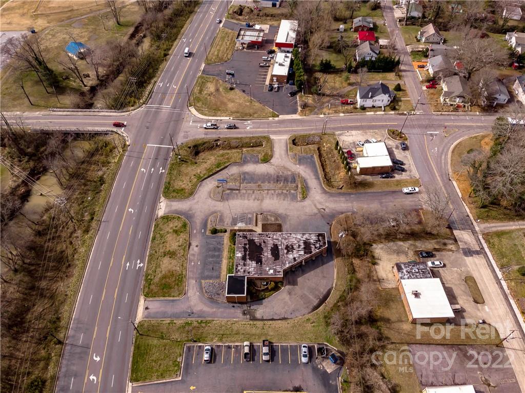 676 Morganton Boulevard Southwest Lenoir, NC 28645 - Photo 32 of 36