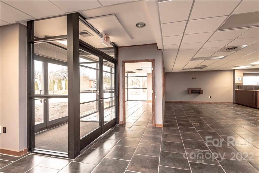 676 Morganton Boulevard Southwest Lenoir, NC 28645 - Photo 7 of 36