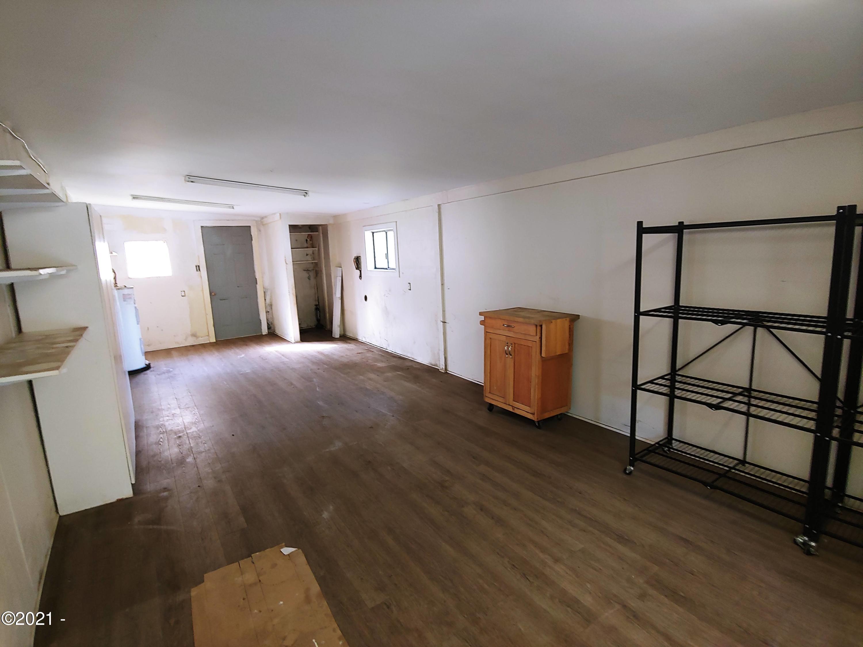 734 Little Switzerland Road Tidewater, OR 97390 - Photo 22 of 29 20210331_164334