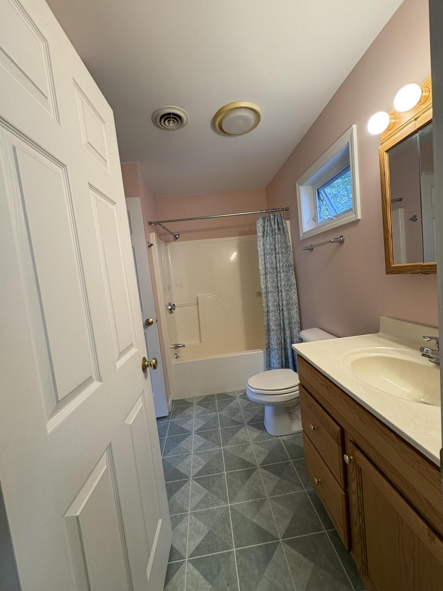 20 Spring Pond Circle York, ME 03909 - Photo 16 of 17 IMG_0172
