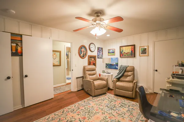 $329,900 | 311 Oakwood Lane, Paris, TN 38242