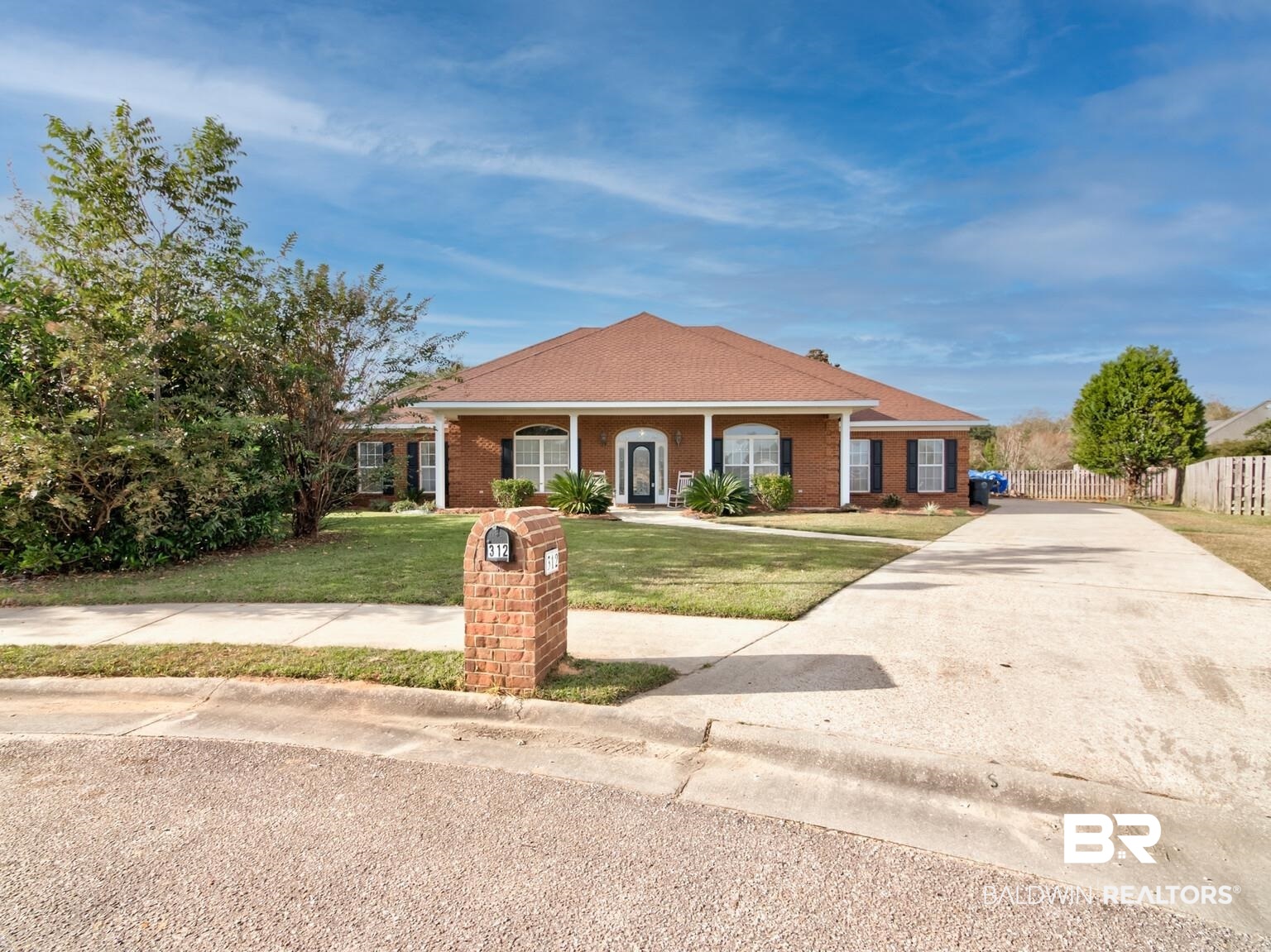 312 St Charles Court Fairhope, AL 36532 - Photo 4 of 45