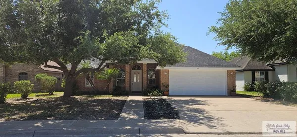 $2,400 | 4951 Daffodil Drive, Brownsville, TX 78526