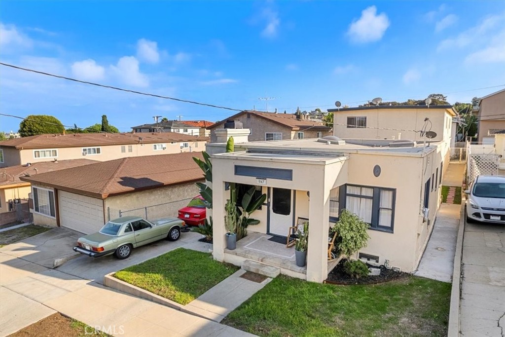 947 West 17th Street San Pedro, CA 90731 - Photo 14 of 24 a view of building with an outdoor space