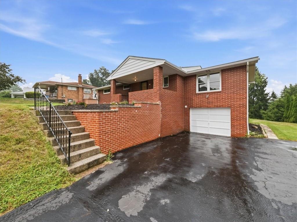 3119 Ridge Avenue Aliquippa, PA 15001 - Photo 2 of 33 Gallery Image 2