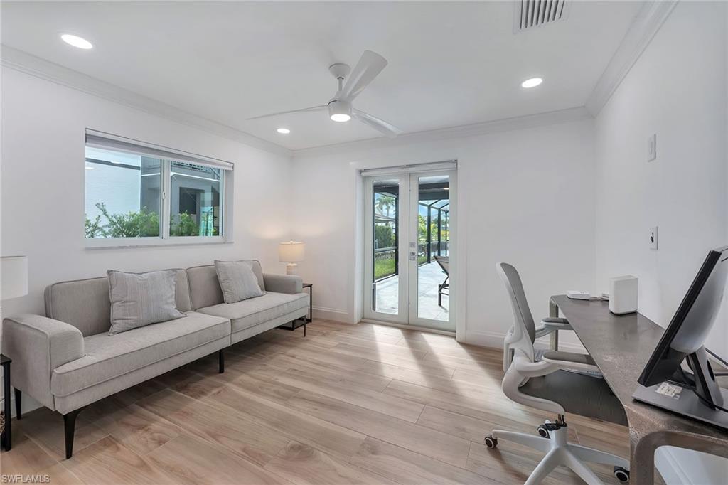 418 Germain Avenue Naples, FL 34108 - Photo 24 of 46