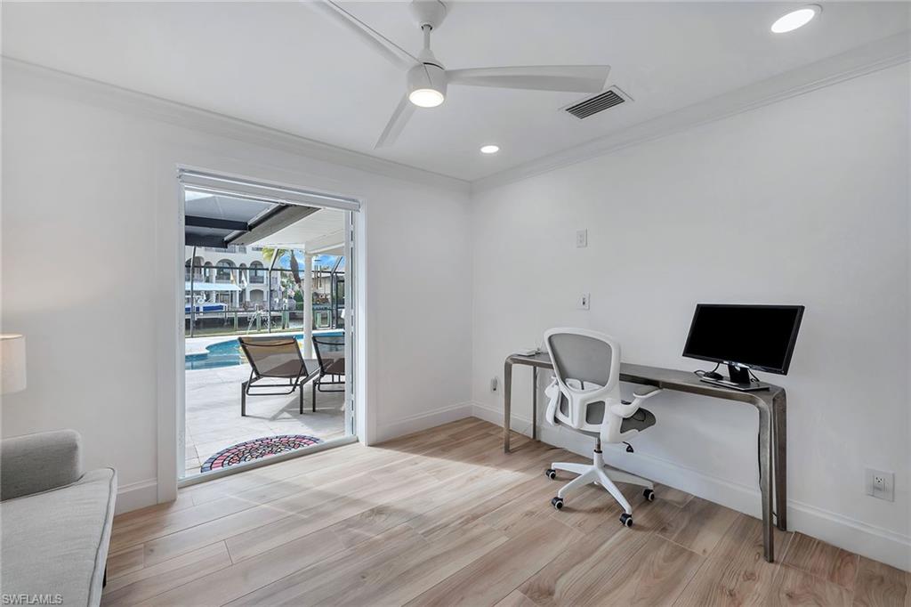 418 Germain Avenue Naples, FL 34108 - Photo 25 of 46