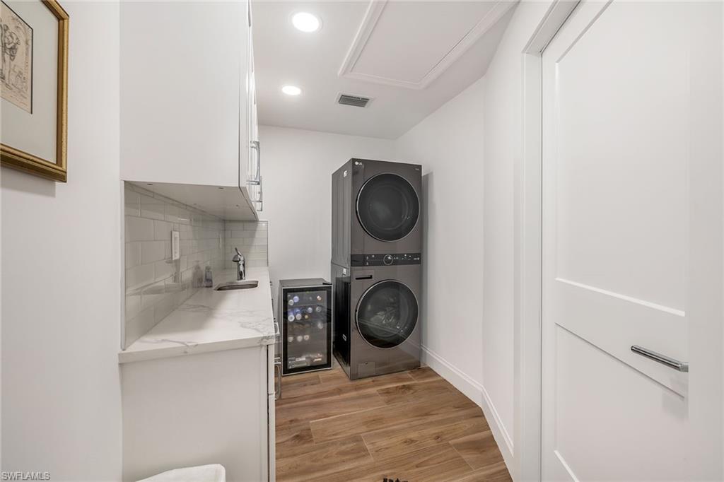 418 Germain Avenue Naples, FL 34108 - Photo 33 of 46