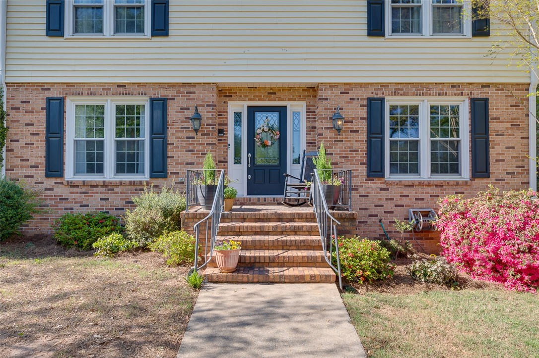 307 Williamsburg Road Anderson, SC 29621 - Photo 3 of 45