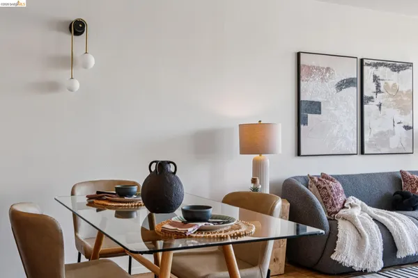 $429,000 | 320 Lee Street, Unit 603, Oakland, CA 94610