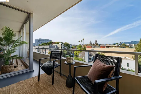$429,000 | 320 Lee Street, Unit 603, Oakland, CA 94610