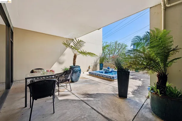 $429,000 | 320 Lee Street, Unit 603, Oakland, CA 94610