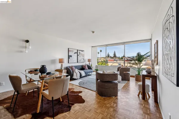$429,000 | 320 Lee Street, Unit 603, Oakland, CA 94610