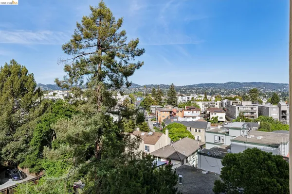 $429,000 | 320 Lee Street, Unit 603, Oakland, CA 94610